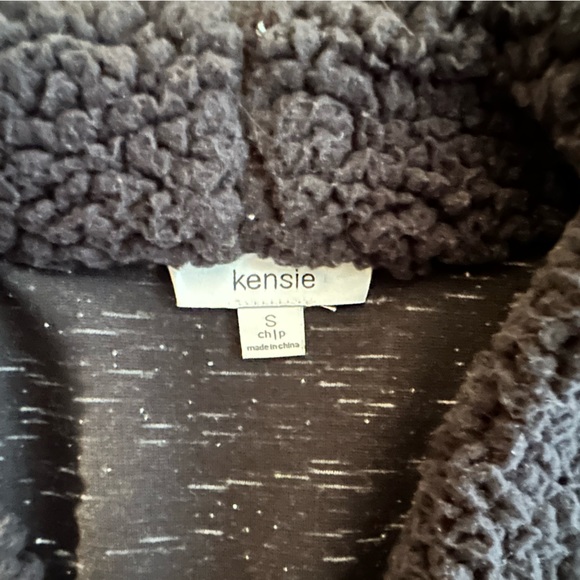 Shailene Shearling Collar Knit Jacket by Kensie - Picture 12 of 14